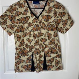 Women’s XS med+wear scrub top